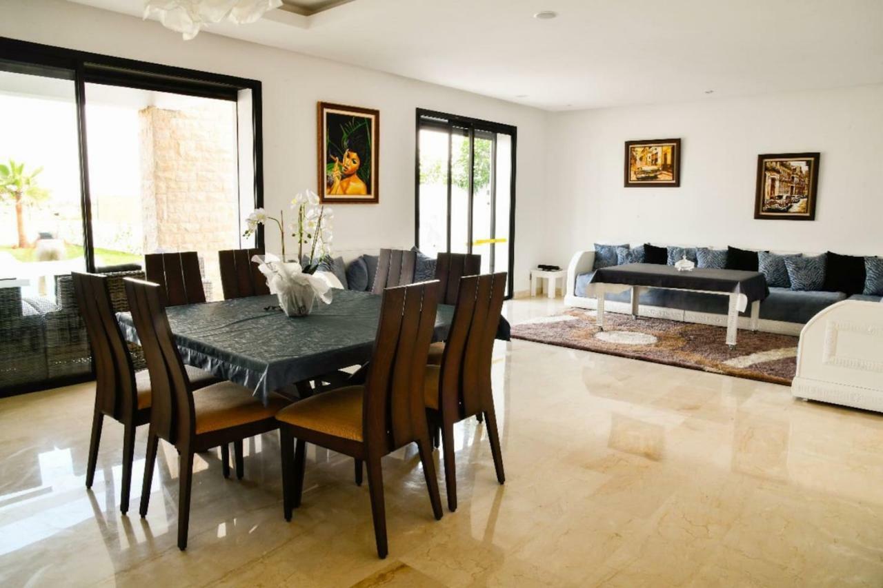 Superbe Villa Avec Piscine Plages Des Nations ราบัต ภายนอก รูปภาพ