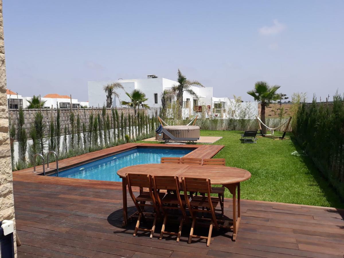 Superbe Villa Avec Piscine Plages Des Nations ราบัต ภายนอก รูปภาพ